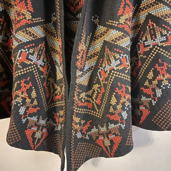 Johnny Was Teegan Embroidered Draped Vest - Picture 4 of 8